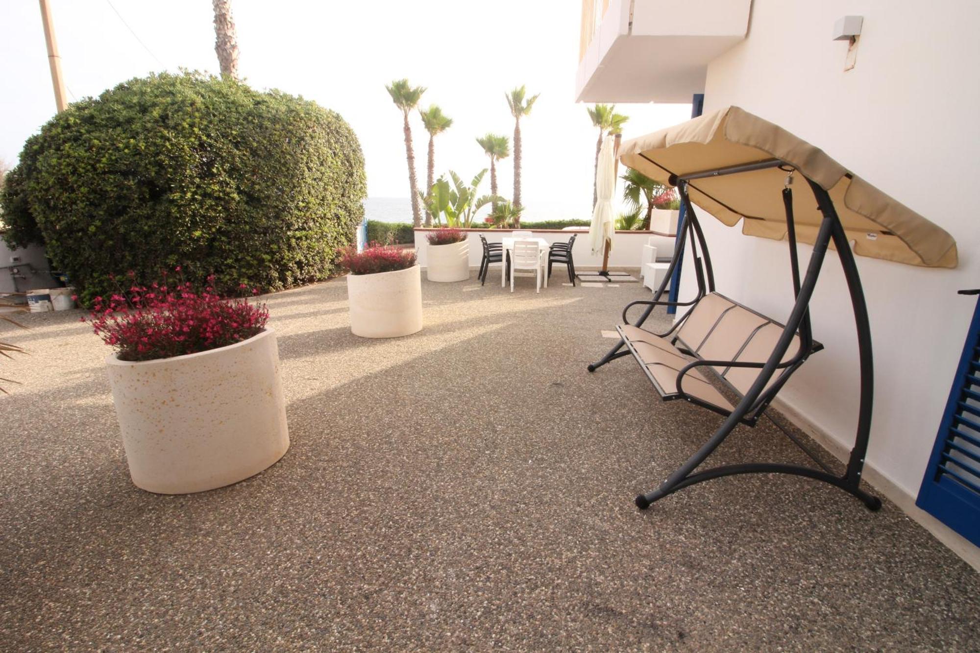 טורה סן ג'ובאני אוג'נטו Residence Mare Azzurro מראה חיצוני תמונה
