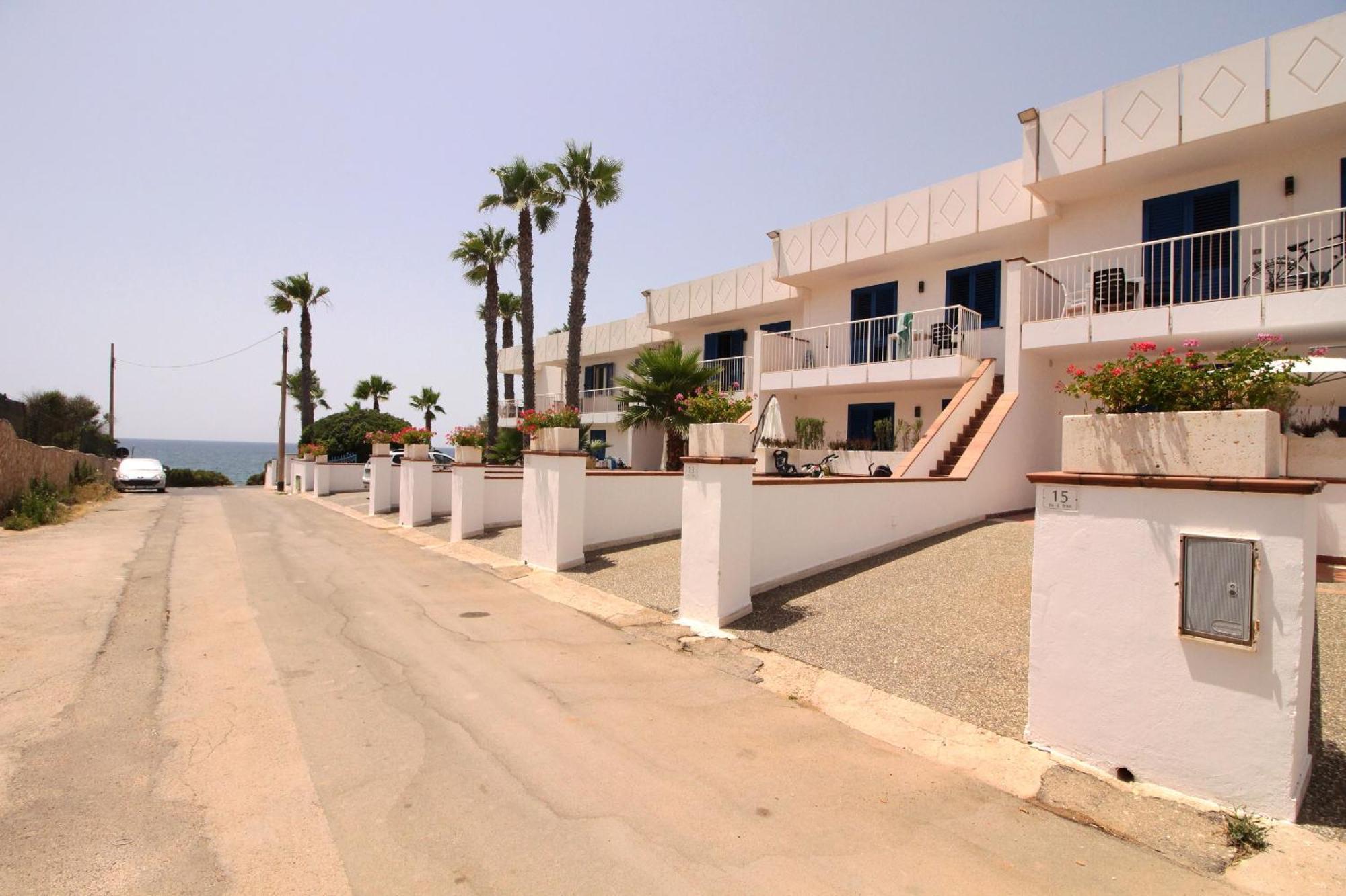 טורה סן ג'ובאני אוג'נטו Residence Mare Azzurro מראה חיצוני תמונה