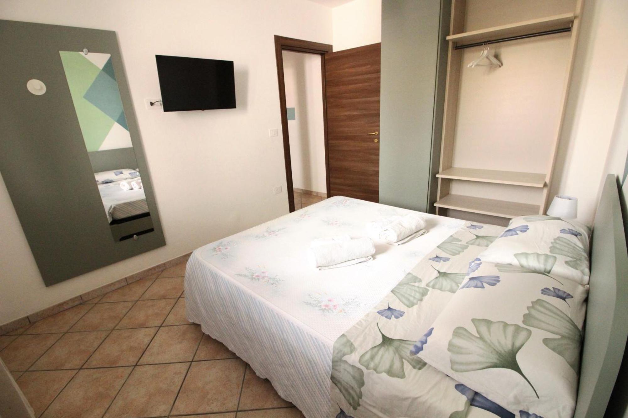 טורה סן ג'ובאני אוג'נטו Residence Mare Azzurro מראה חיצוני תמונה